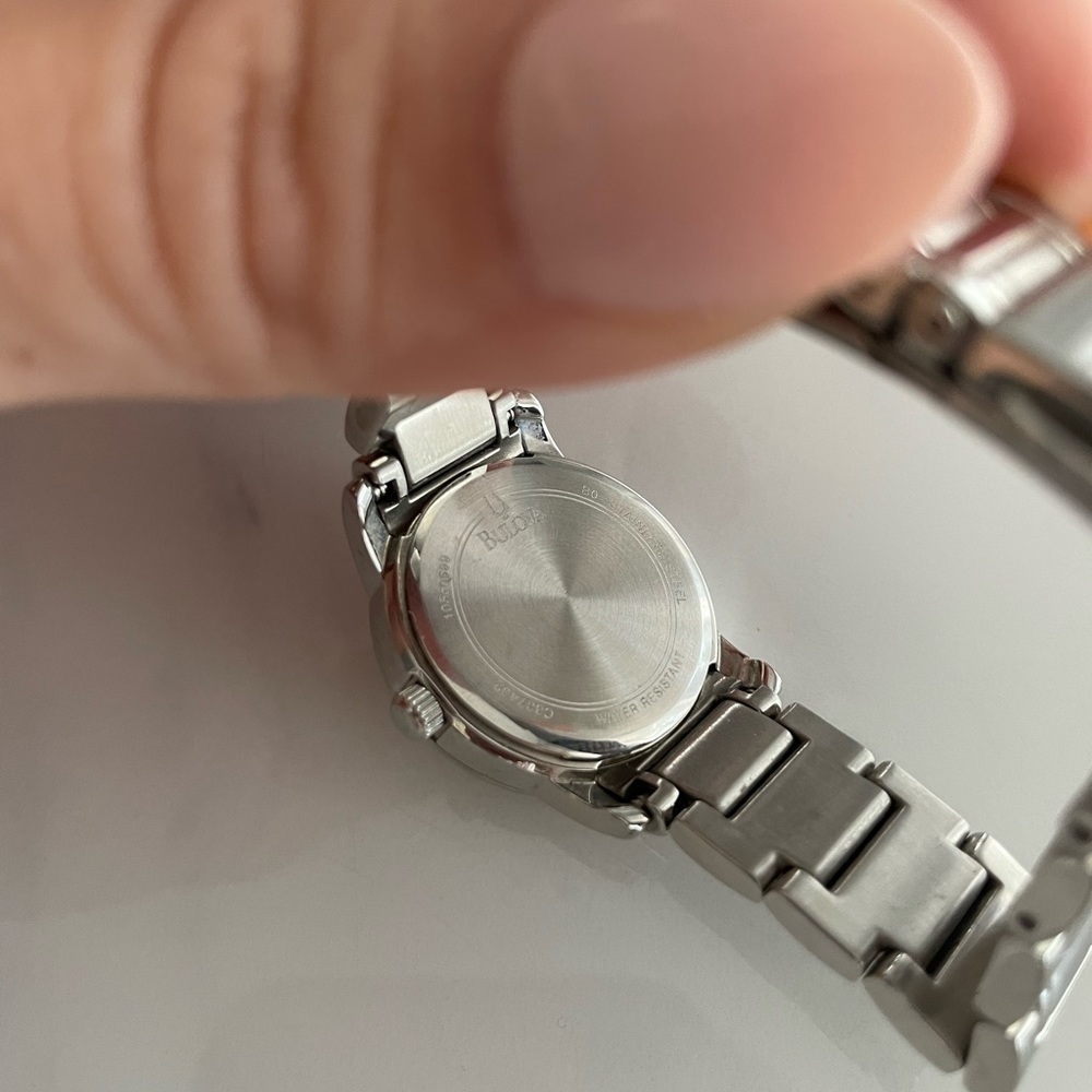 Bulova Watch - Picture 4 of 6
